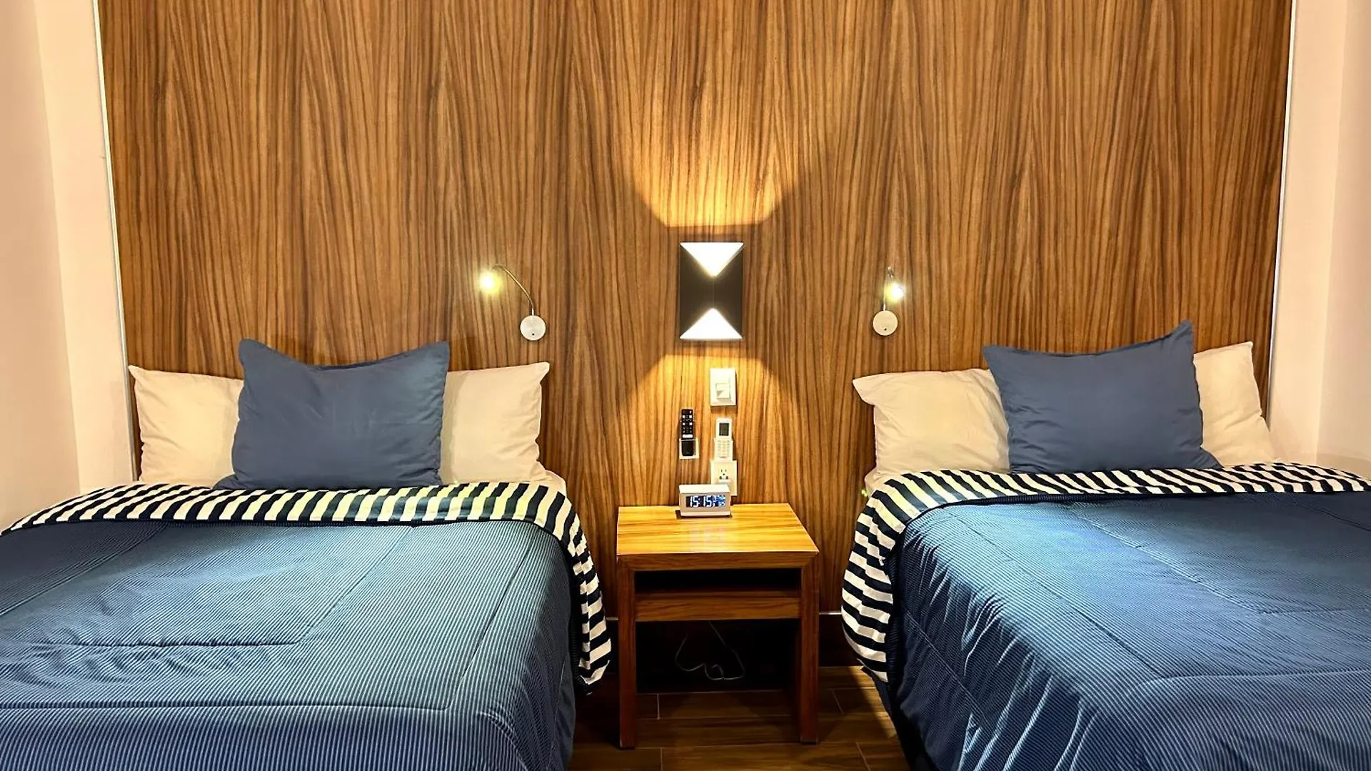 Sky Inn Hotel - Cancún México