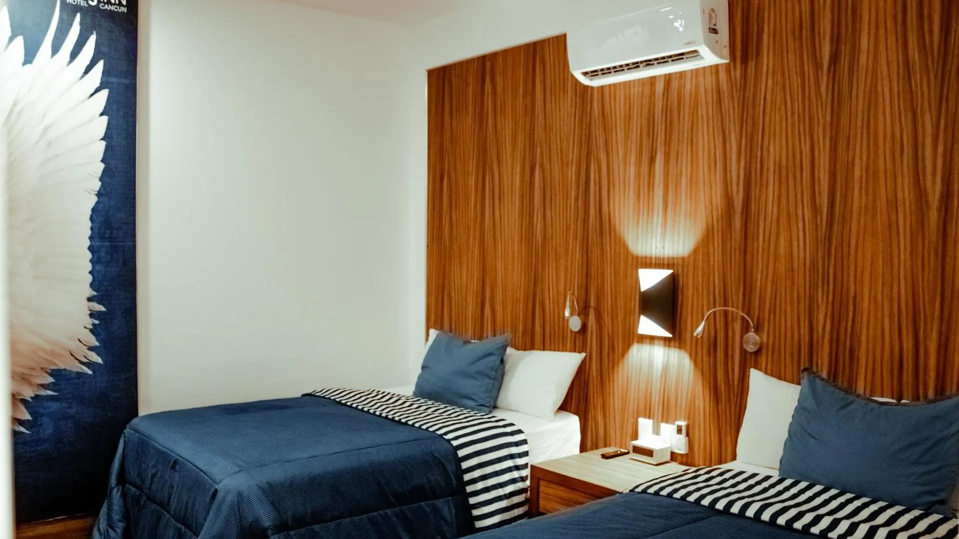 Sky Inn Hotel - Cancún México